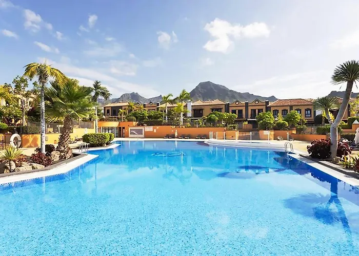 Feriehus Exclusive Townhouse In Plaza Del Duque Close To The *