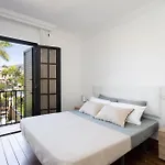 Exclusive Townhouse In Plaza Del Duque Close To The * 아데제