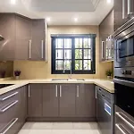 Exclusive Townhouse In Plaza Del Duque Close To The Feriehus *