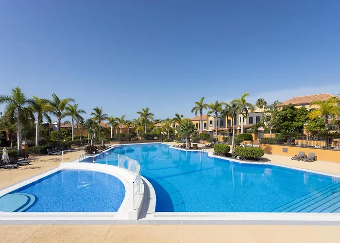 Tatil Evi Exclusive Townhouse In Plaza Del Duque Close To The