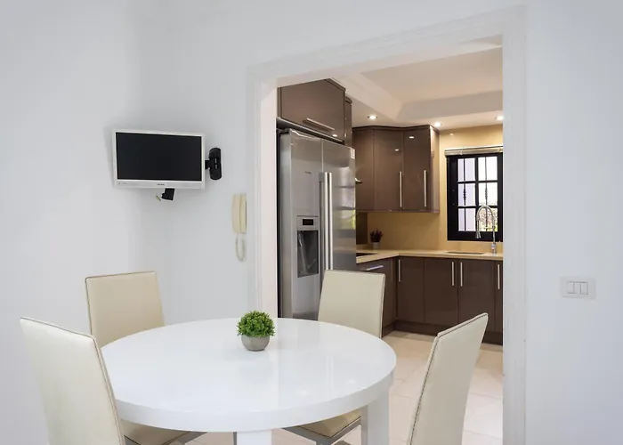 Exclusive Townhouse In Plaza Del Duque Close To The * Costa Adeje